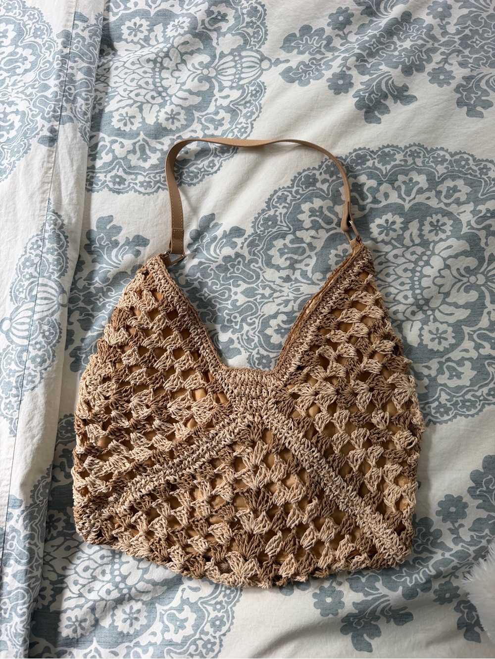 Cute beachy shoulder bag